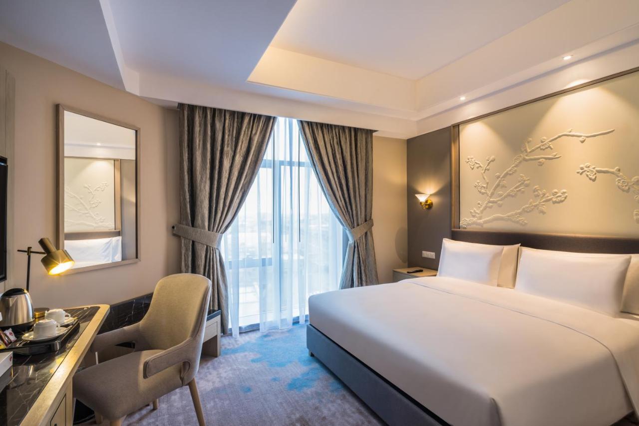 Aber Khamis Mushait Exterior photo
