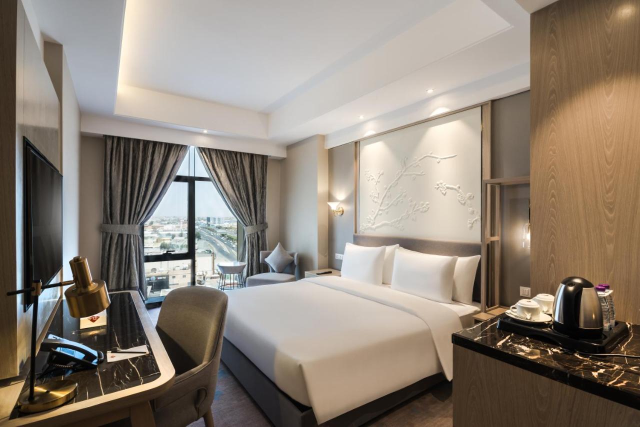 Aber Khamis Mushait Exterior photo