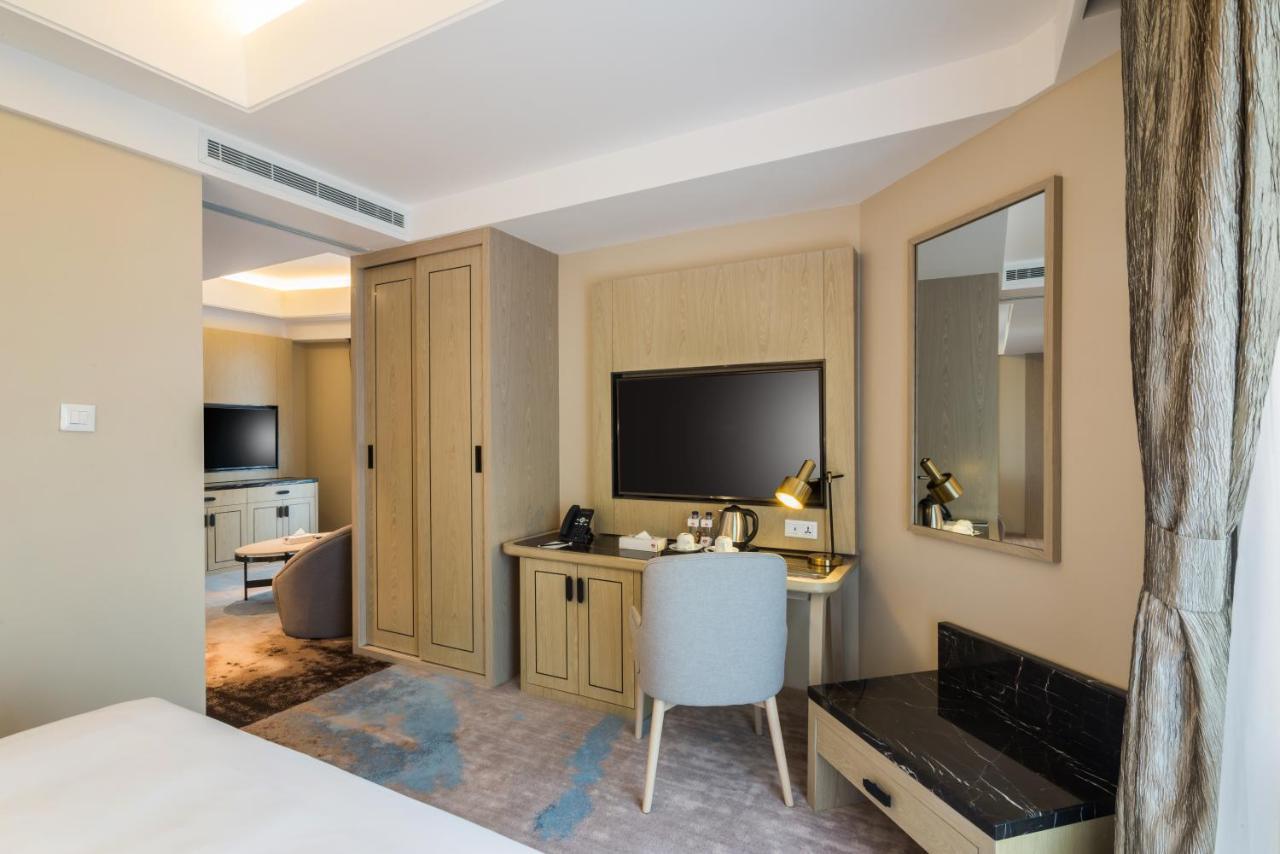 Aber Khamis Mushait Exterior photo